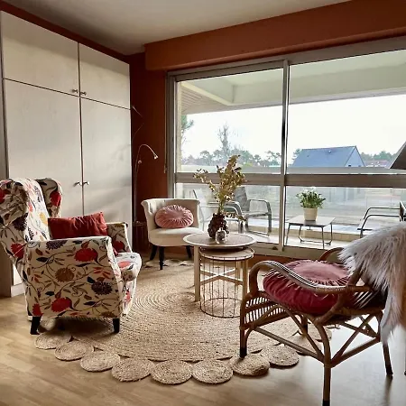 2 Pers, Balcon, Parking Apartment *